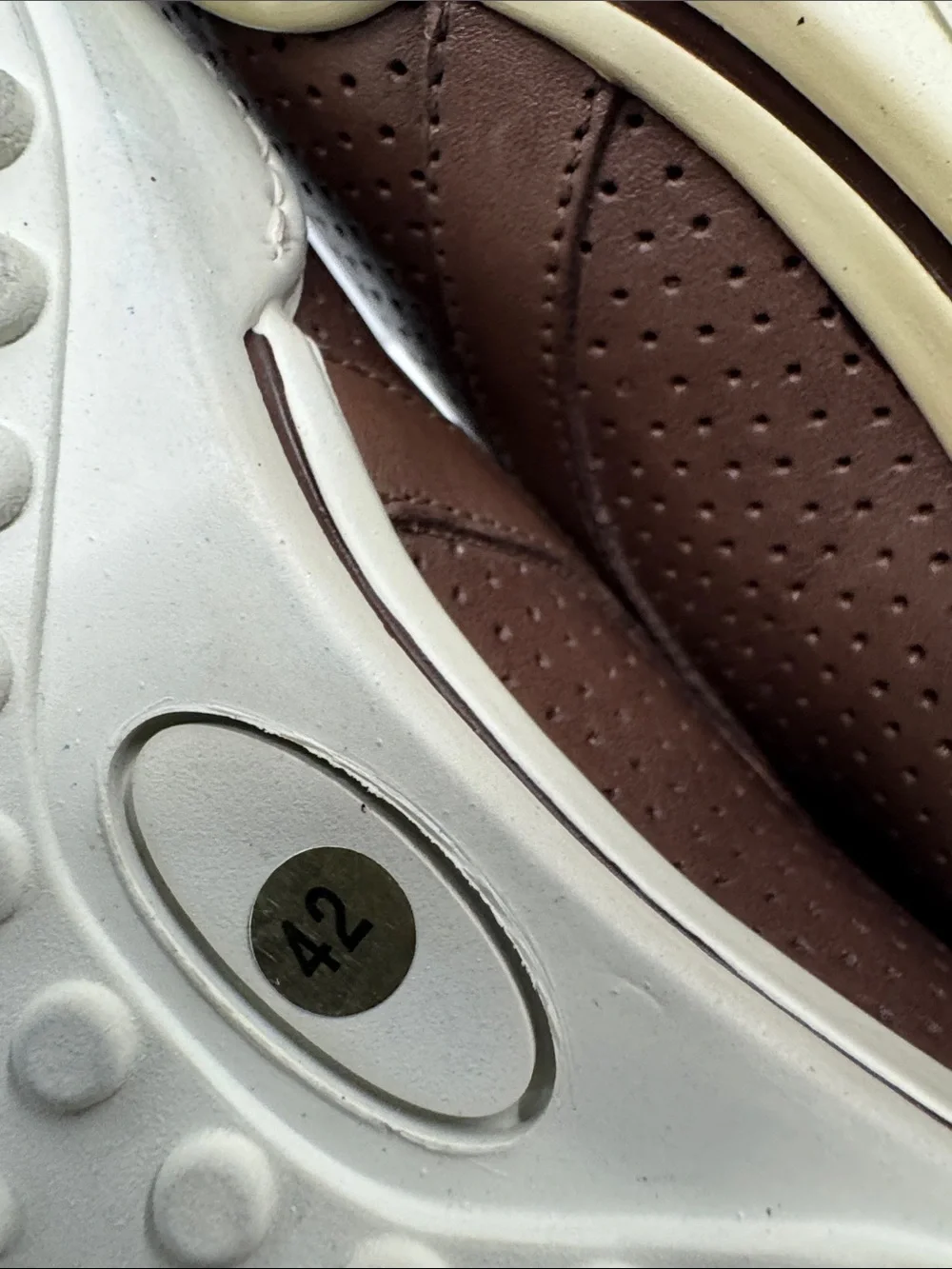 Caporicci genuine real 🐊 Leather Casual Velcro Sneakers size 42